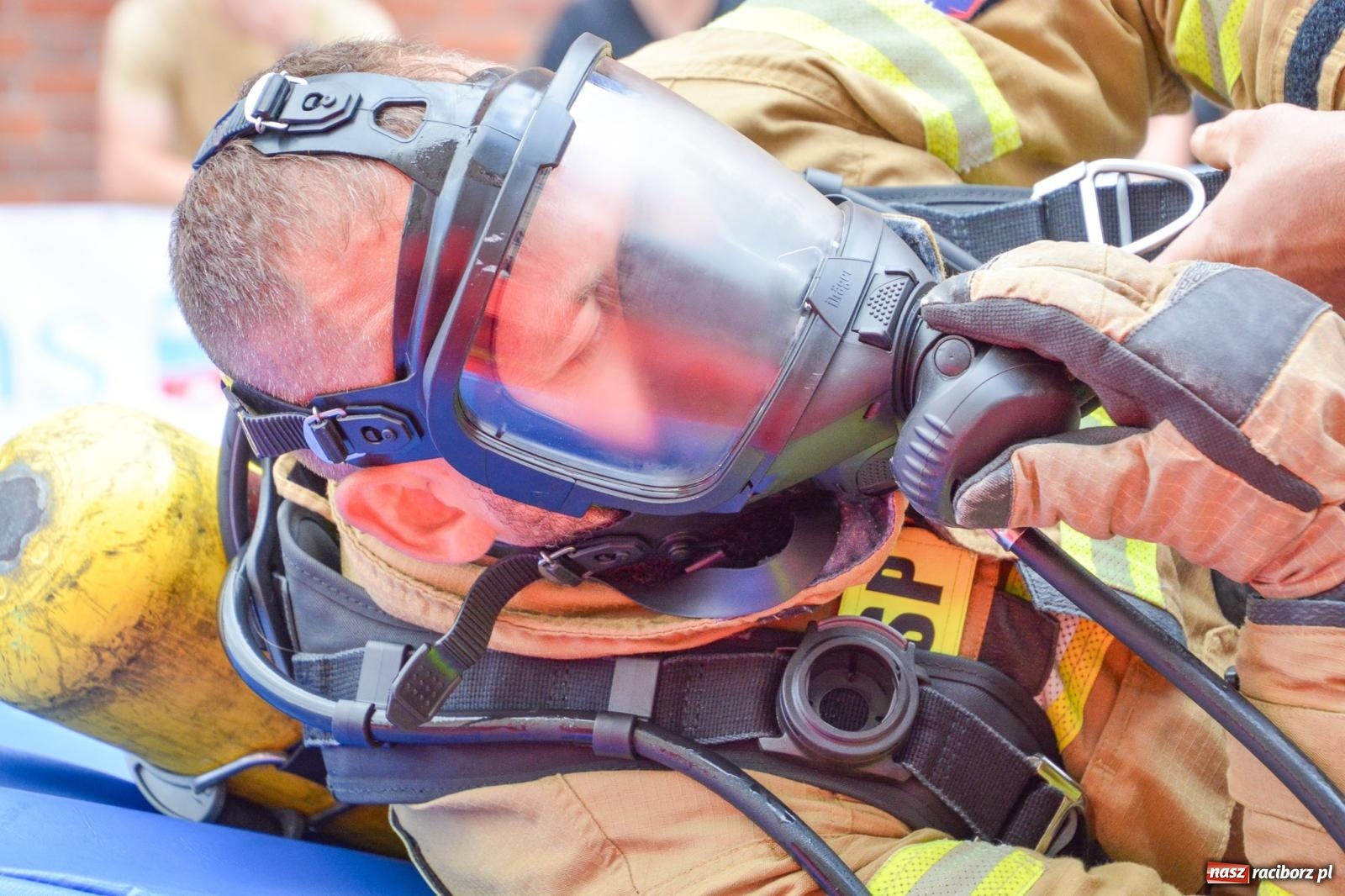 Zdjęcie w galerii na portalu naszraciborz.pl: Najtwardsi strażacy w akcji – siódma edycja Toughest Firefighter Racibórz na Placu Dominikańskim [FOTO i WIDEO] wiadomości z regionu