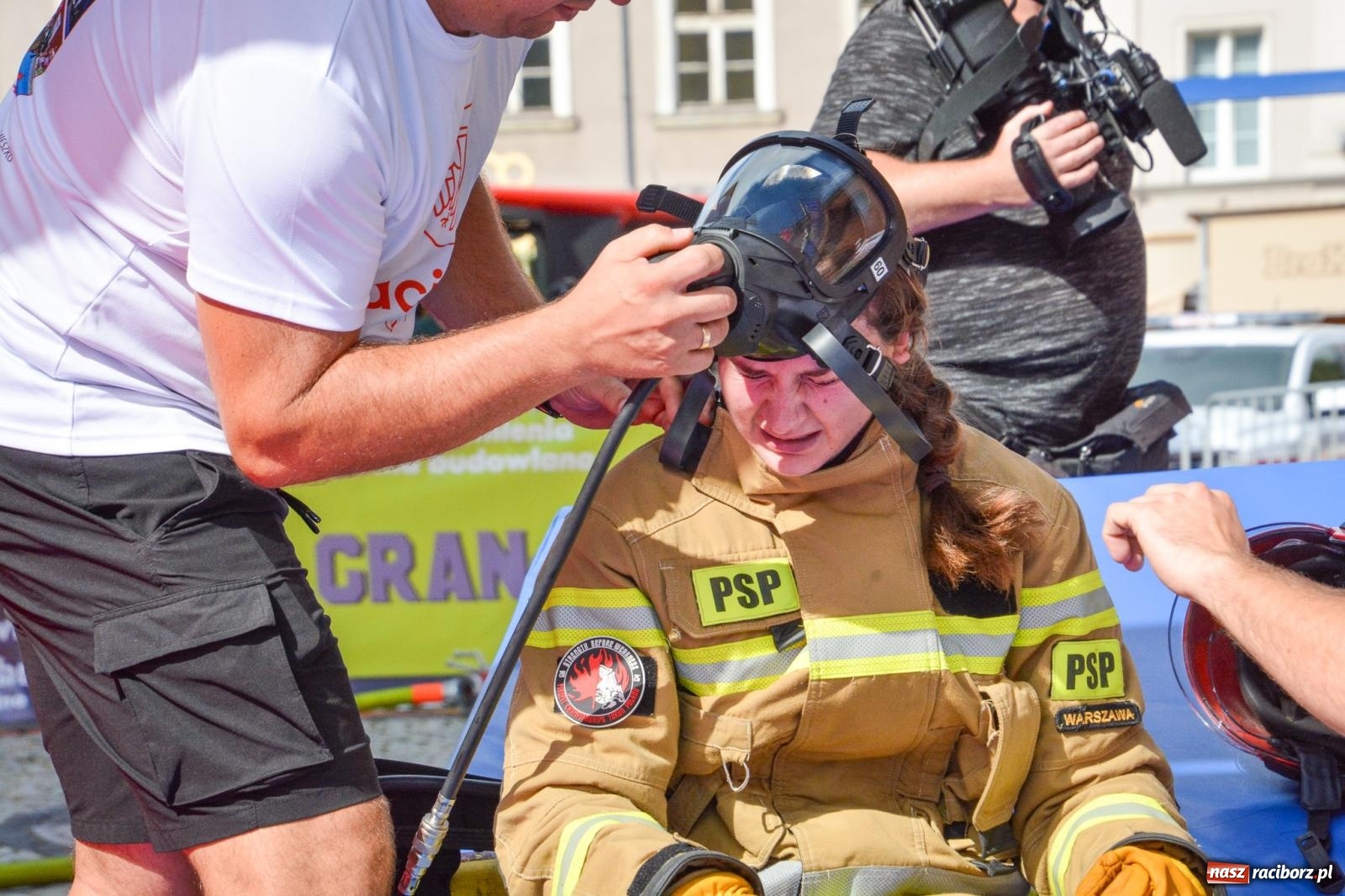 Zdjęcie w galerii na portalu naszraciborz.pl: Najtwardsi strażacy w akcji – siódma edycja Toughest Firefighter Racibórz na Placu Dominikańskim [FOTO i WIDEO] wiadomości z regionu