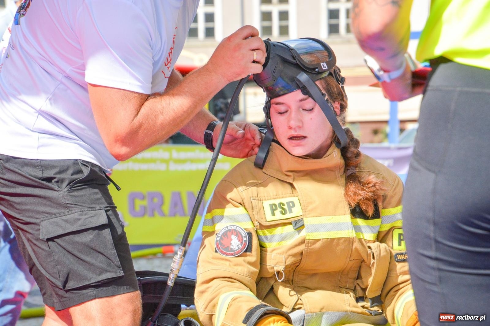 Zdjęcie w galerii na portalu naszraciborz.pl: Najtwardsi strażacy w akcji – siódma edycja Toughest Firefighter Racibórz na Placu Dominikańskim [FOTO i WIDEO] wiadomości z regionu