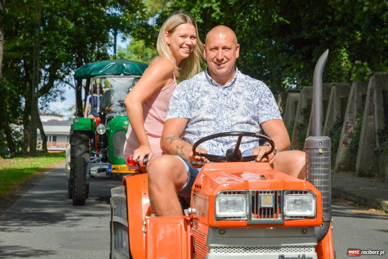 Zdjęcie w galerii na portalu naszraciborz.pl: Gra o plon, czyli parada maszyn rolniczych w Krowiarkach [FOTO i WIDEO] wiadomości z regionu