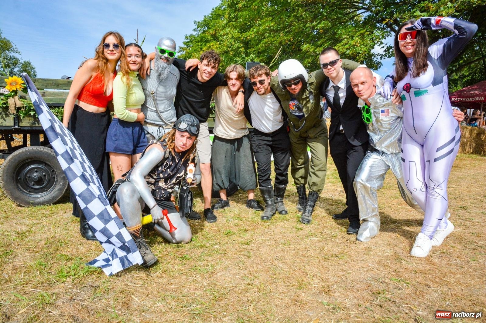 Zdjęcie w galerii na portalu naszraciborz.pl: Gra o plon, czyli parada maszyn rolniczych w Krowiarkach [FOTO i WIDEO] wiadomości z regionu