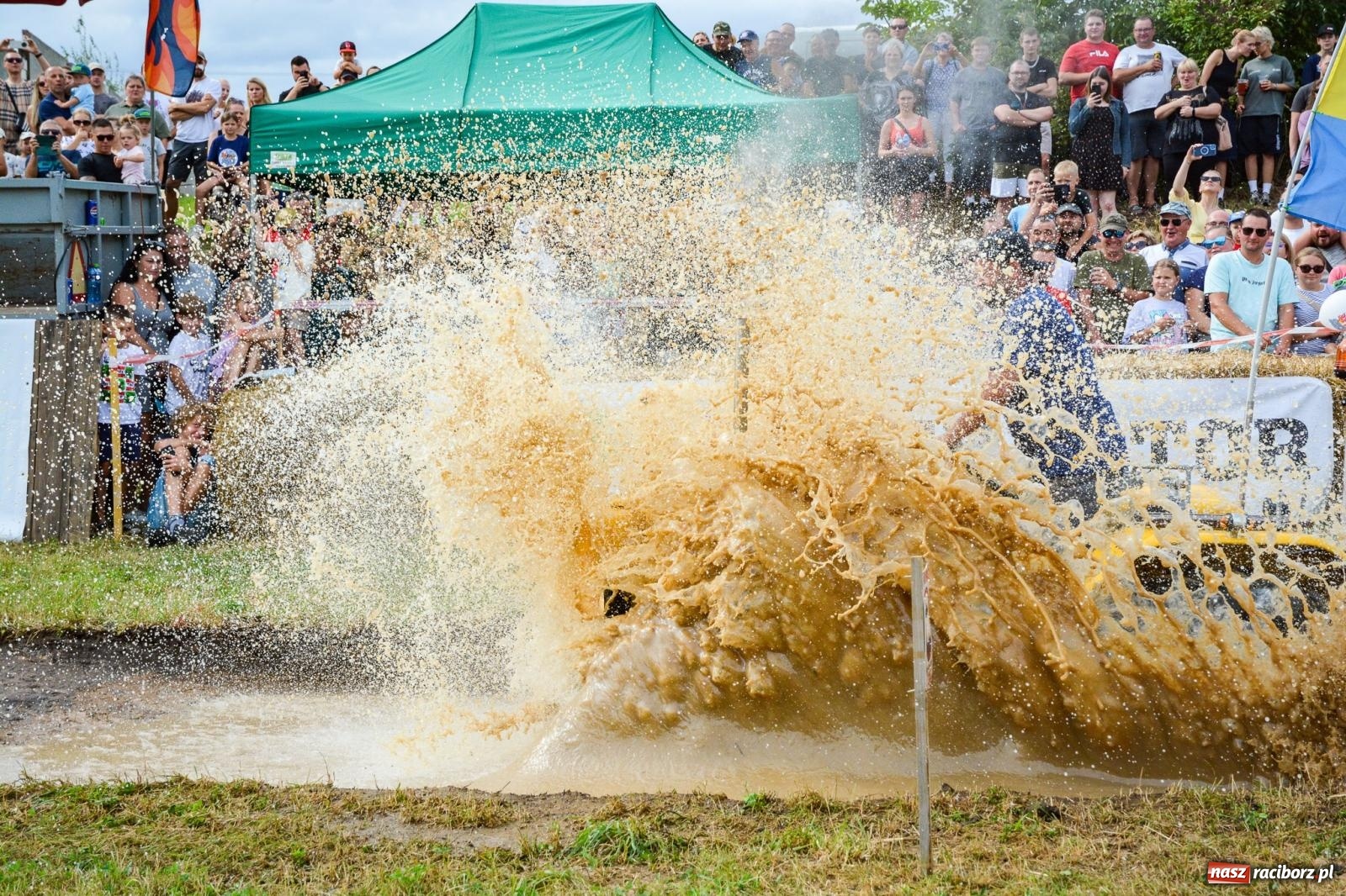 Zdjęcie w galerii na portalu naszraciborz.pl: Hałas, błoto i niespodzianki. Ciapek Racing wrócił do Krowiarek! [FOTO i WIDEO] wiadomości z regionu
