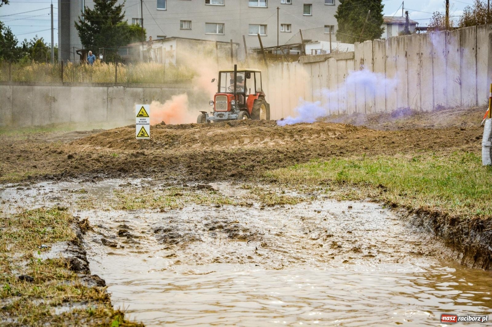 Zdjęcie w galerii na portalu naszraciborz.pl: Hałas, błoto i niespodzianki. Ciapek Racing wrócił do Krowiarek! [FOTO i WIDEO] wiadomości z regionu