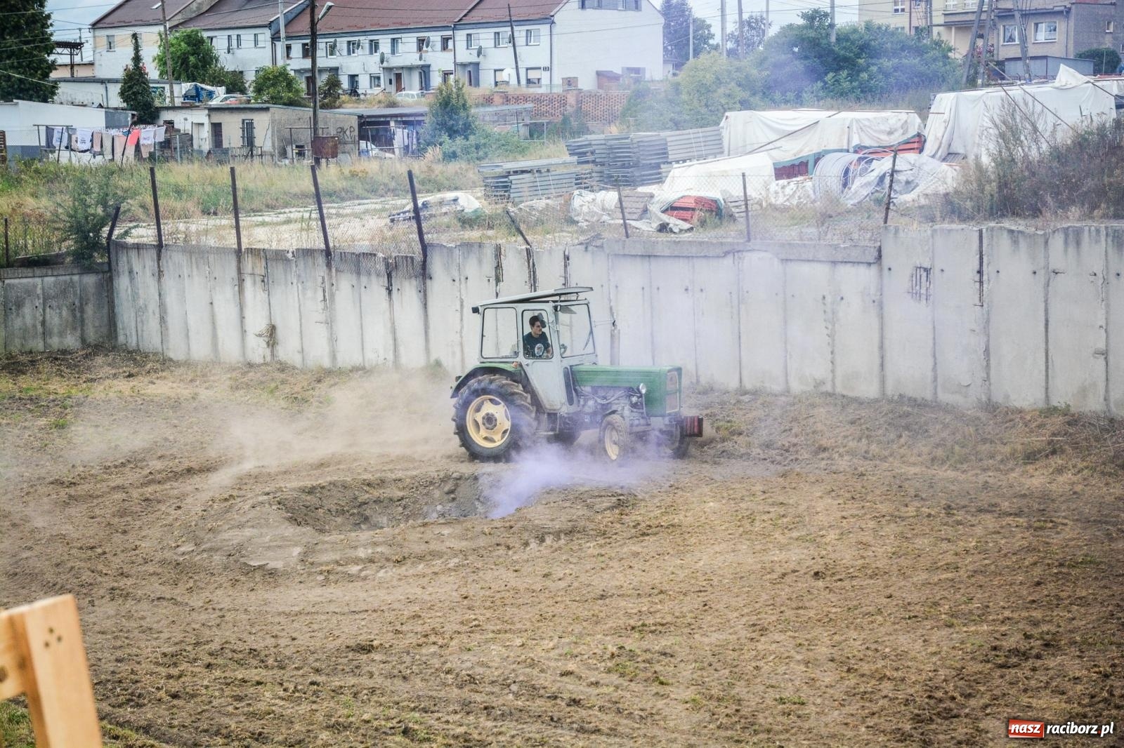 Zdjęcie w galerii na portalu naszraciborz.pl: Hałas, błoto i niespodzianki. Ciapek Racing wrócił do Krowiarek! [FOTO i WIDEO] wiadomości z regionu