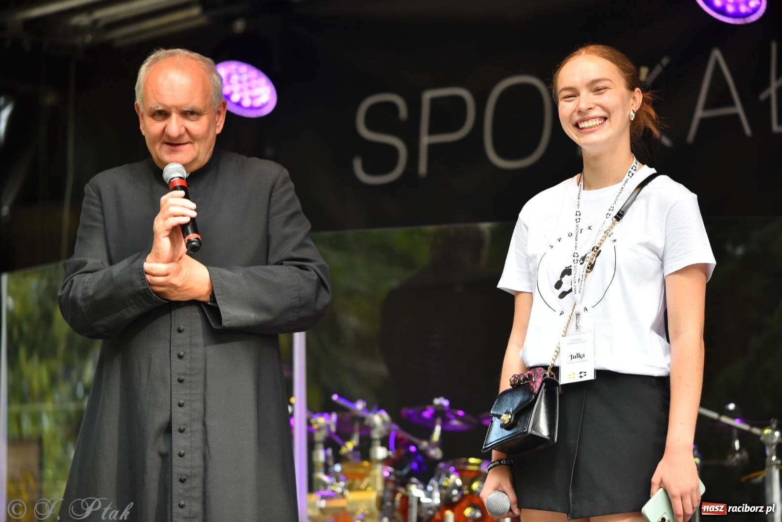 Zdjęcie w galerii na portalu naszraciborz.pl: Racibórz ponownie miejscem modlitwy i muzyki. Rozpoczął się XXXIV Festiwal Spotkałem Pana wiadomości z regionu