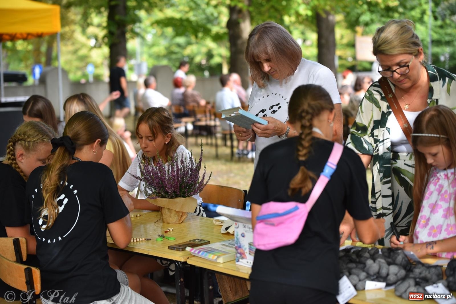 Zdjęcie w galerii na portalu naszraciborz.pl: Racibórz ponownie miejscem modlitwy i muzyki. Rozpoczął się XXXIV Festiwal Spotkałem Pana wiadomości z regionu
