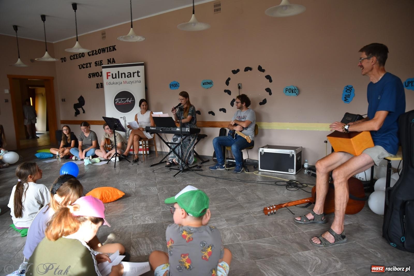 Zdjęcie w galerii na portalu naszraciborz.pl: Racibórz ponownie miejscem modlitwy i muzyki. Rozpoczął się XXXIV Festiwal Spotkałem Pana wiadomości z regionu