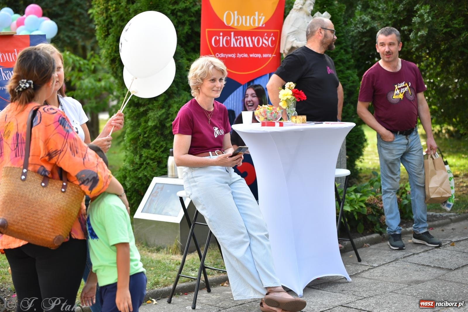 Zdjęcie w galerii na portalu naszraciborz.pl: Racibórz ponownie miejscem modlitwy i muzyki. Rozpoczął się XXXIV Festiwal Spotkałem Pana wiadomości z regionu