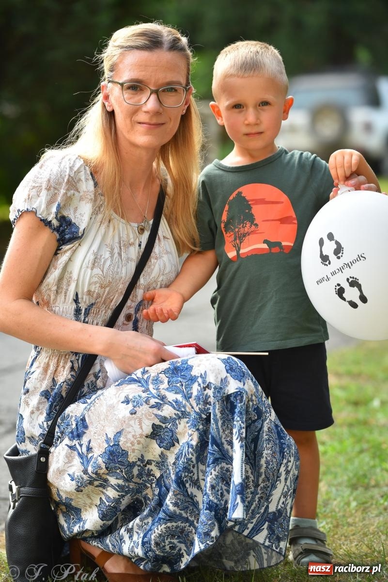 Zdjęcie w galerii na portalu naszraciborz.pl: Racibórz ponownie miejscem modlitwy i muzyki. Rozpoczął się XXXIV Festiwal Spotkałem Pana wiadomości z regionu