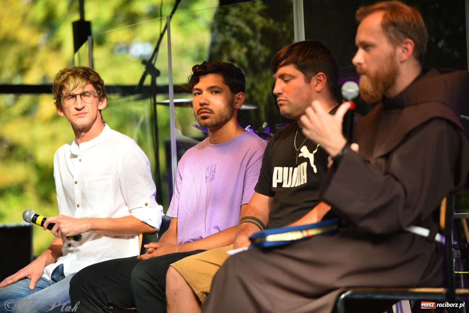 Zdjęcie w galerii na portalu naszraciborz.pl: Racibórz ponownie miejscem modlitwy i muzyki. Rozpoczął się XXXIV Festiwal Spotkałem Pana wiadomości z regionu