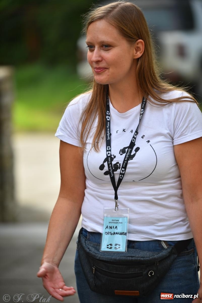 Zdjęcie w galerii na portalu naszraciborz.pl: Racibórz ponownie miejscem modlitwy i muzyki. Rozpoczął się XXXIV Festiwal Spotkałem Pana wiadomości z regionu