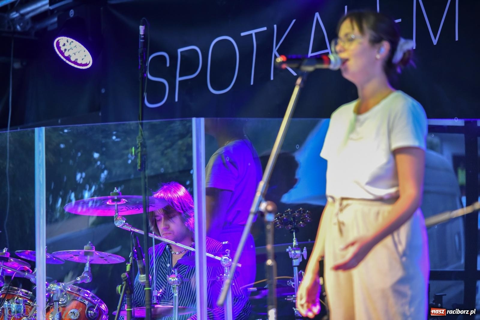 Zdjęcie w galerii na portalu naszraciborz.pl: Racibórz ponownie miejscem modlitwy i muzyki. Rozpoczął się XXXIV Festiwal Spotkałem Pana wiadomości z regionu