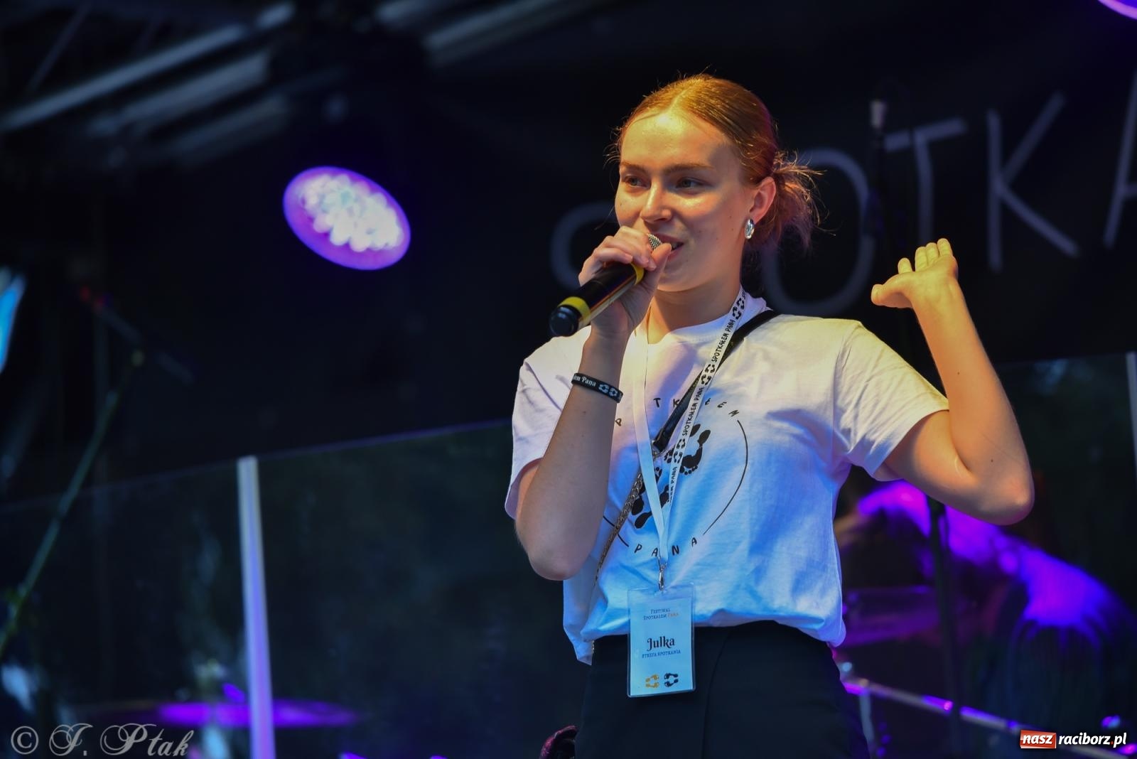 Zdjęcie w galerii na portalu naszraciborz.pl: Racibórz ponownie miejscem modlitwy i muzyki. Rozpoczął się XXXIV Festiwal Spotkałem Pana wiadomości z regionu