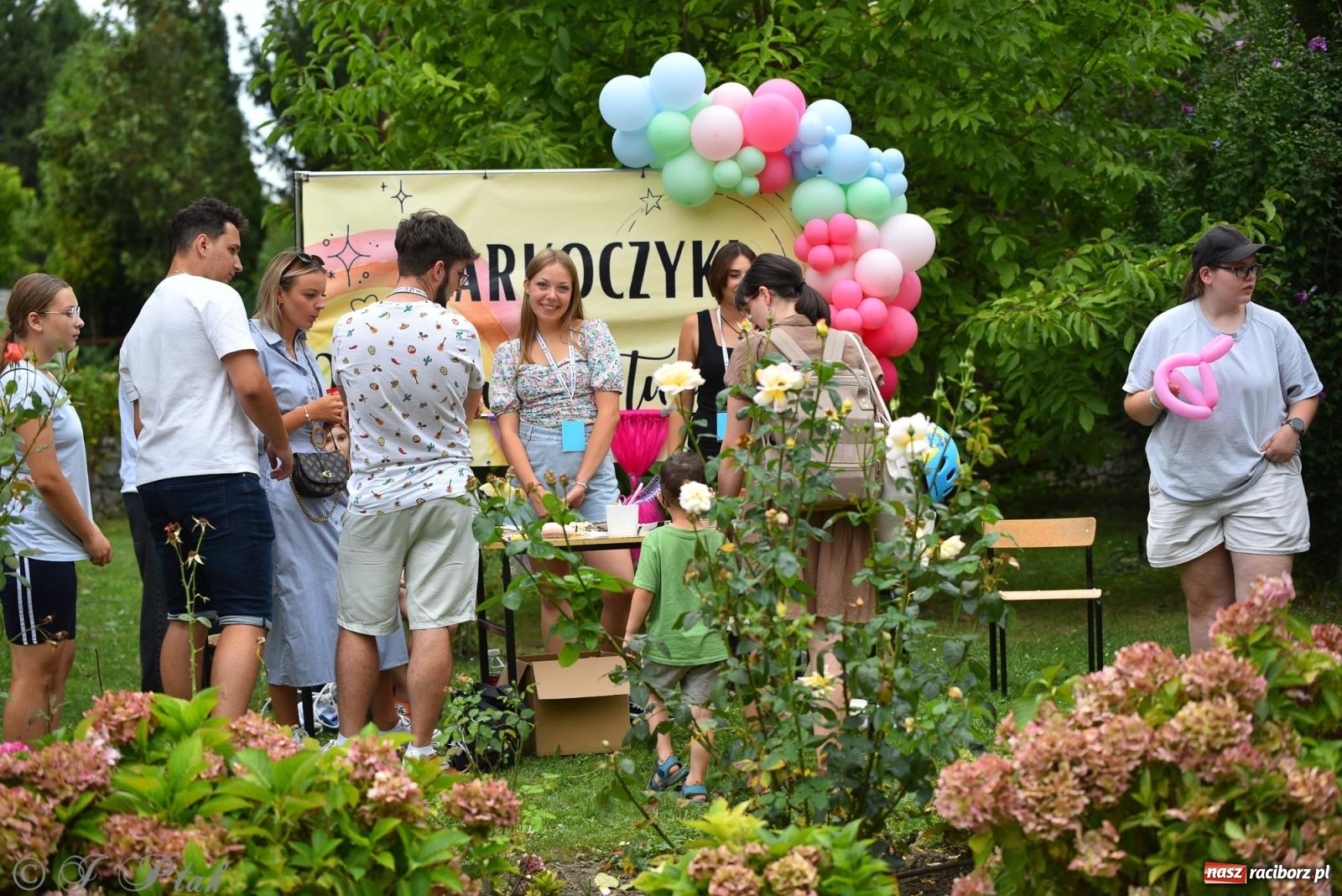 Zdjęcie w galerii na portalu naszraciborz.pl: Racibórz ponownie miejscem modlitwy i muzyki. Rozpoczął się XXXIV Festiwal Spotkałem Pana wiadomości z regionu