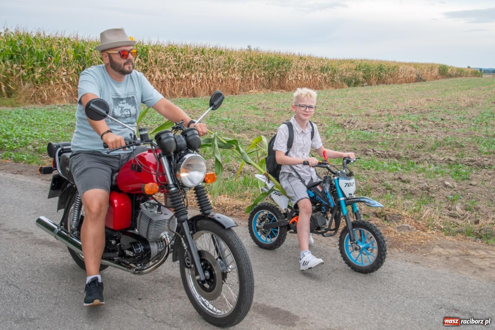 Zdjęcie w galerii na portalu naszraciborz.pl: Dożynki w Rudyszwałdzie. Kolorowy pokaz maszyn rolniczych z weneckim akcentem [FOTO i WIDEO] wiadomości z regionu
