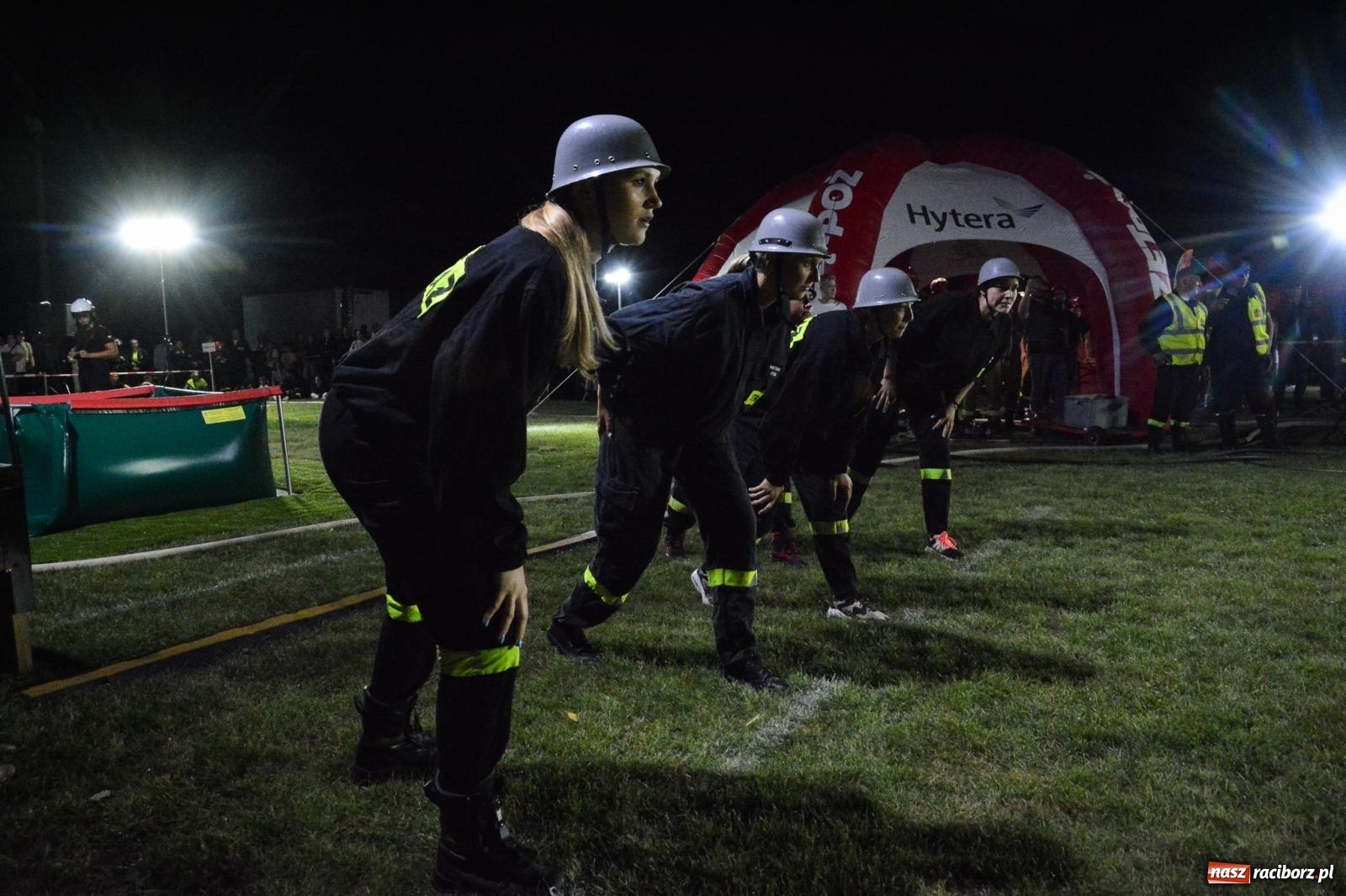 Zdjęcie w galerii na portalu naszraciborz.pl: Deszcz nie zgasił emocji! II Samborowicki Armagedon przyciągnął 58 drużyn wiadomości z regionu