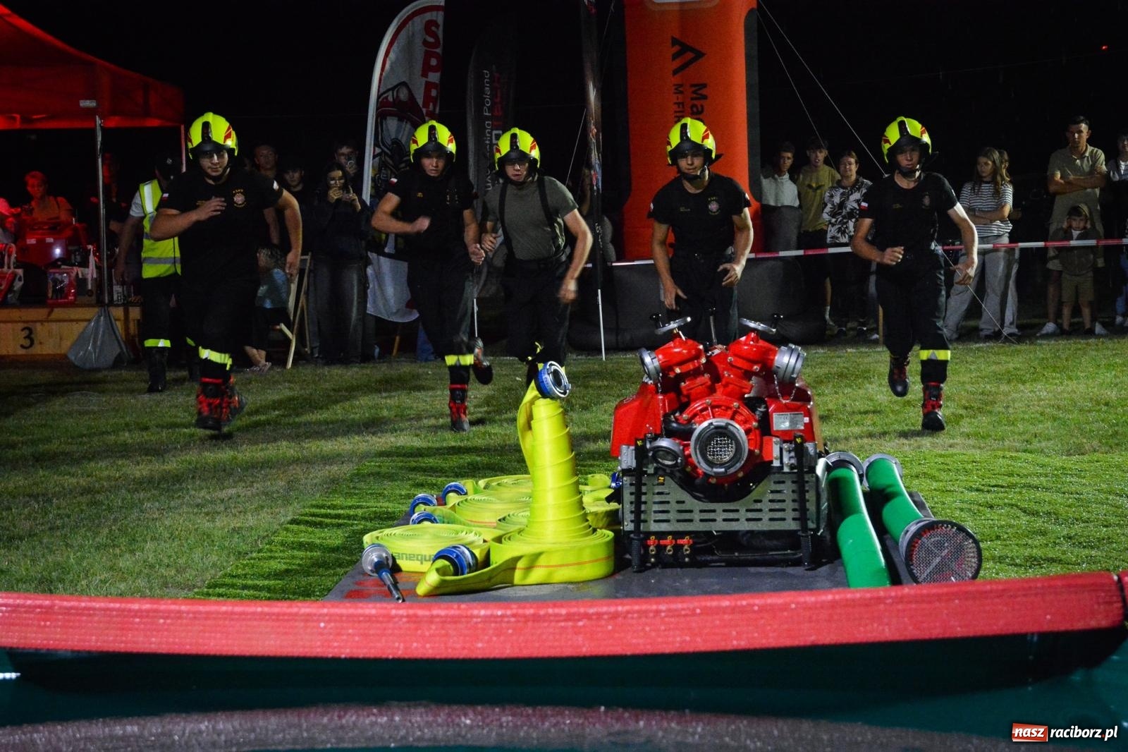 Zdjęcie w galerii na portalu naszraciborz.pl: Deszcz nie zgasił emocji! II Samborowicki Armagedon przyciągnął 58 drużyn wiadomości z regionu