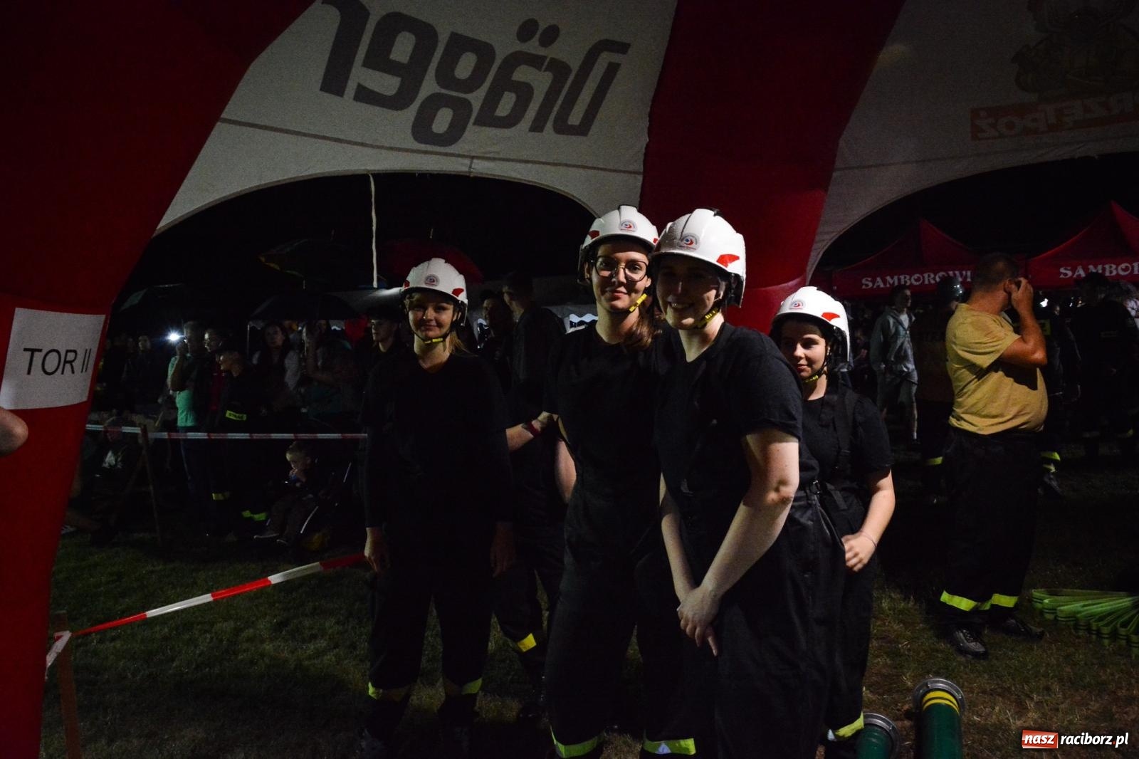 Zdjęcie w galerii na portalu naszraciborz.pl: Deszcz nie zgasił emocji! II Samborowicki Armagedon przyciągnął 58 drużyn wiadomości z regionu