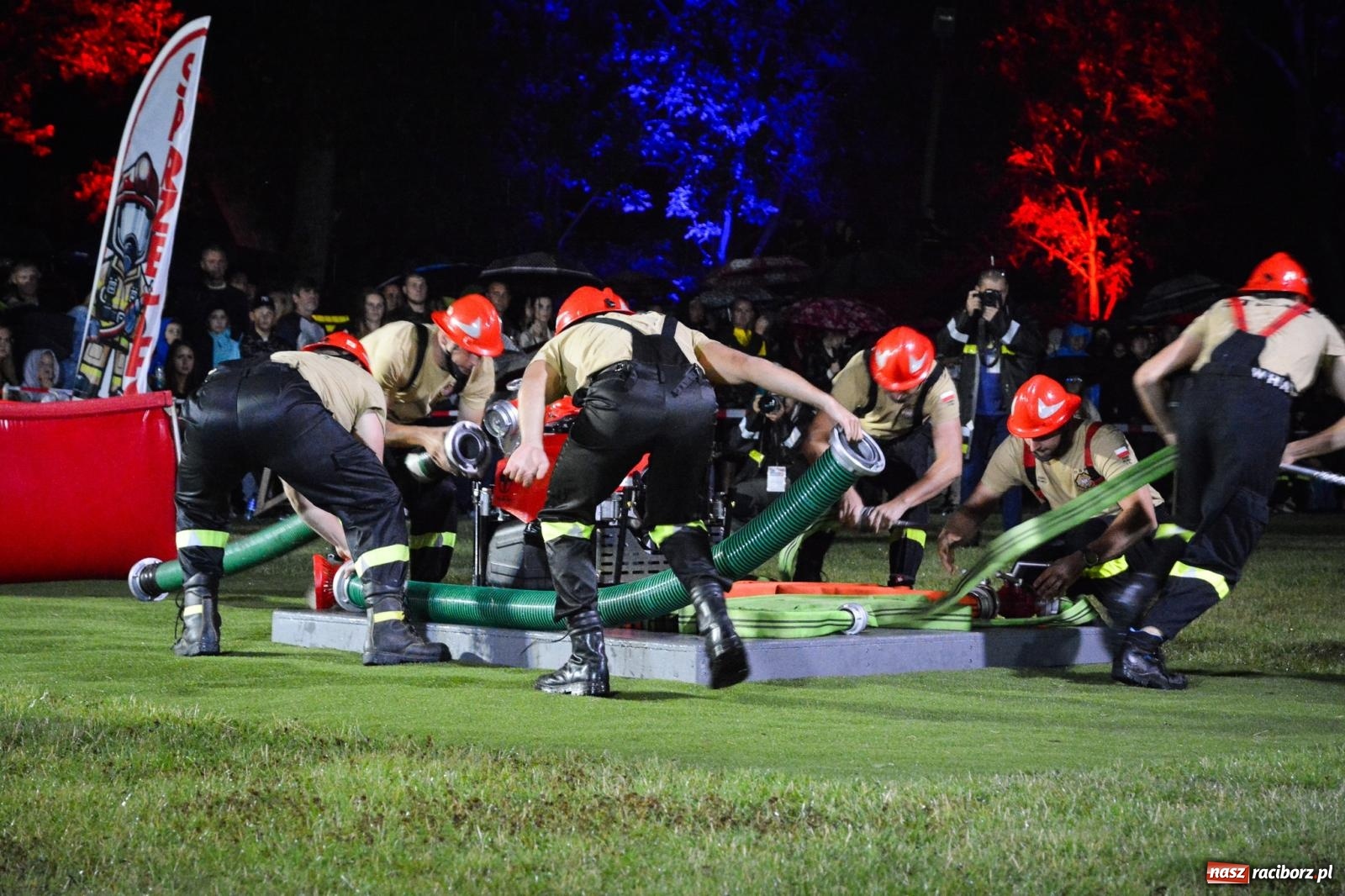 Zdjęcie w galerii na portalu naszraciborz.pl: Deszcz nie zgasił emocji! II Samborowicki Armagedon przyciągnął 58 drużyn wiadomości z regionu