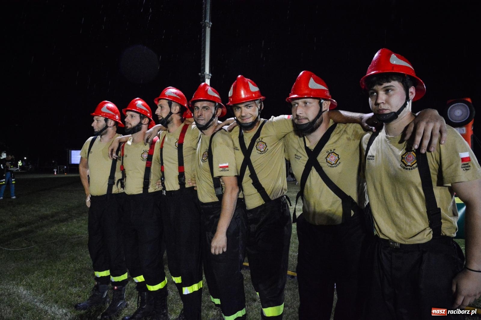 Zdjęcie w galerii na portalu naszraciborz.pl: Deszcz nie zgasił emocji! II Samborowicki Armagedon przyciągnął 58 drużyn wiadomości z regionu