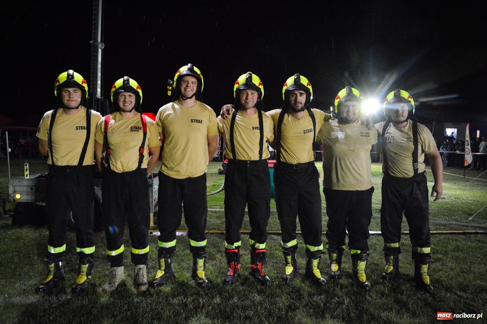 Zdjęcie w galerii na portalu naszraciborz.pl: Deszcz nie zgasił emocji! II Samborowicki Armagedon przyciągnął 58 drużyn wiadomości z regionu