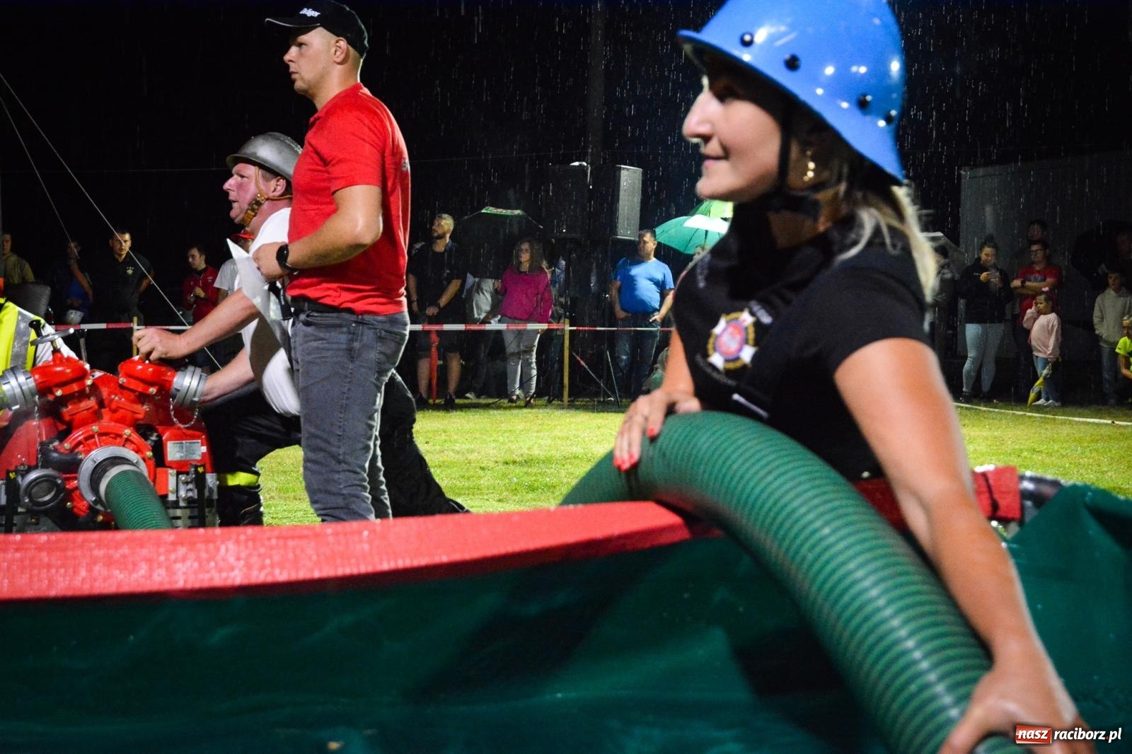 Zdjęcie w galerii na portalu naszraciborz.pl: Deszcz nie zgasił emocji! II Samborowicki Armagedon przyciągnął 58 drużyn wiadomości z regionu