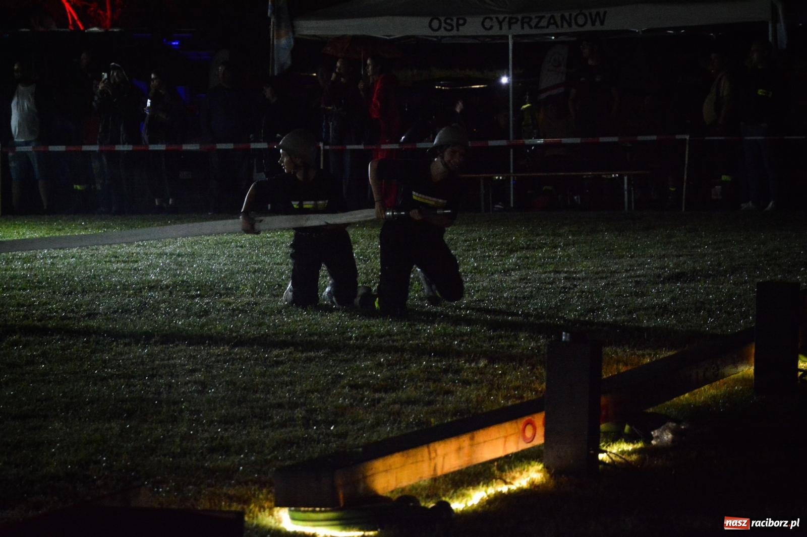 Zdjęcie w galerii na portalu naszraciborz.pl: Deszcz nie zgasił emocji! II Samborowicki Armagedon przyciągnął 58 drużyn wiadomości z regionu