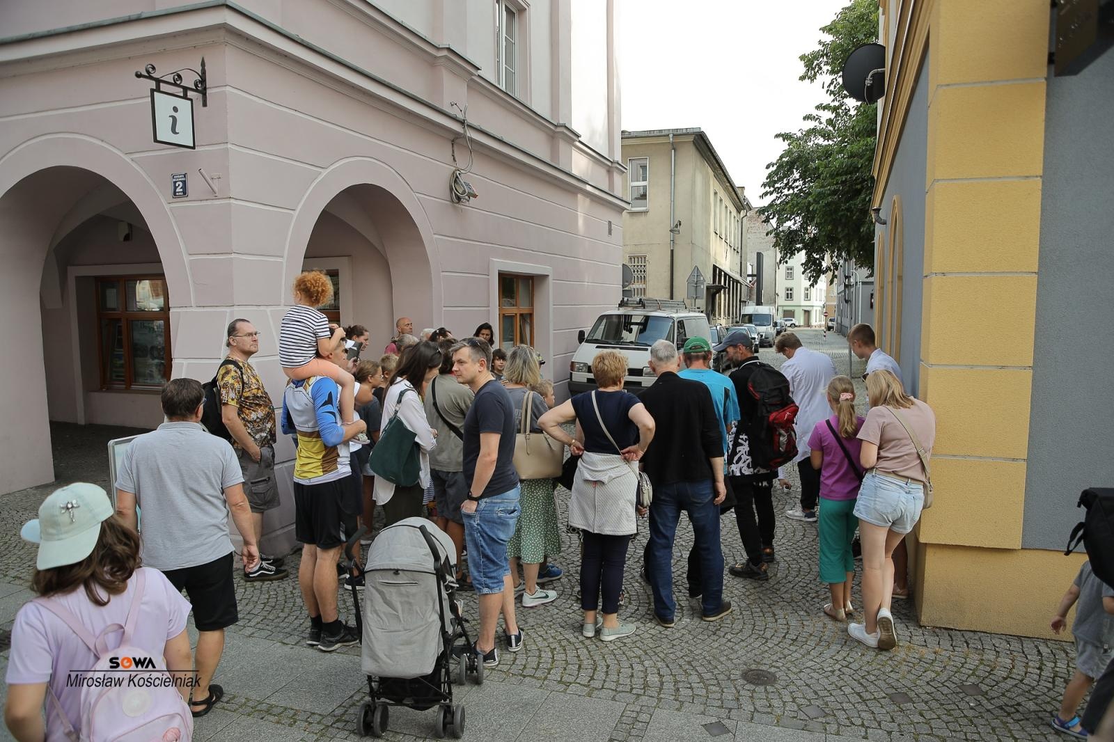 Zdjęcie w galerii na portalu naszraciborz.pl: Magia nauki na ulicy Długiej. IV Festiwal Odkrywców zachwycił Racibórz wiadomości z regionu
