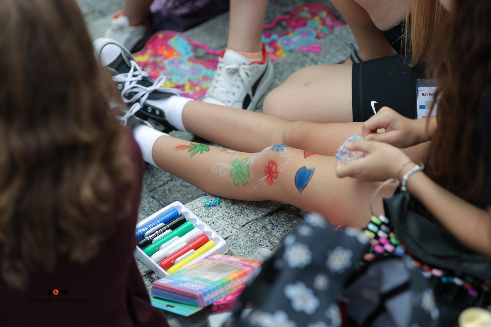 Zdjęcie w galerii na portalu naszraciborz.pl: Magia nauki na ulicy Długiej. IV Festiwal Odkrywców zachwycił Racibórz wiadomości z regionu