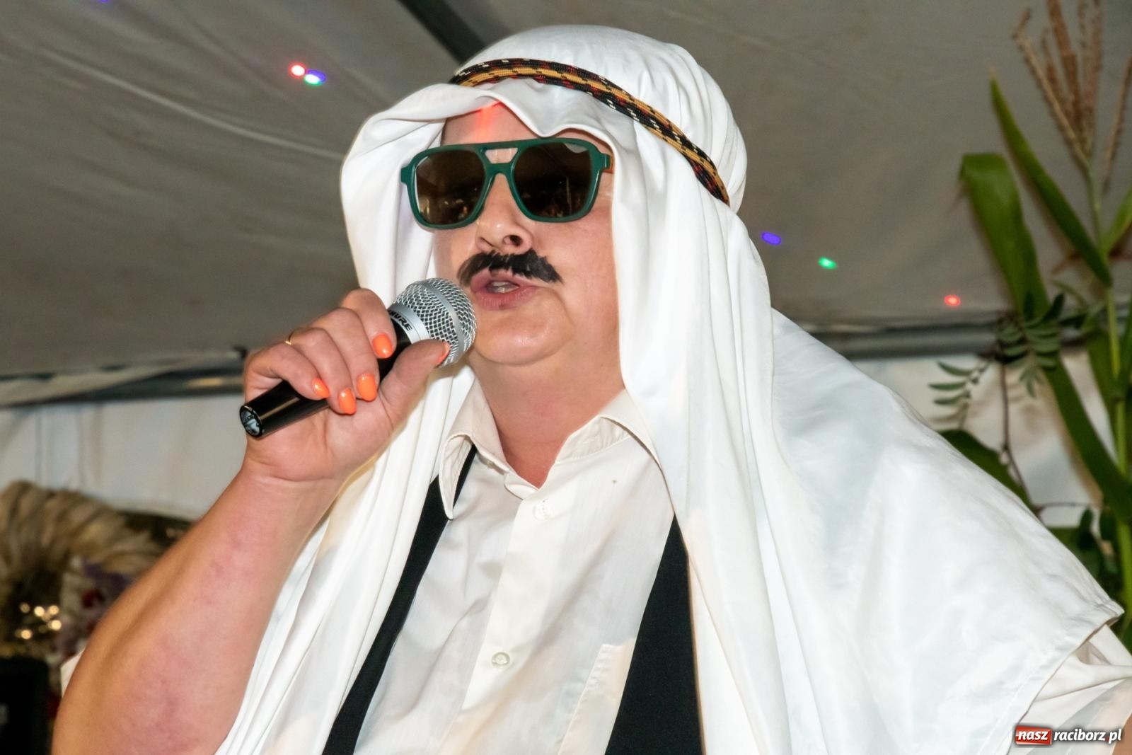 Zdjęcie w galerii na portalu naszraciborz.pl: Dożynki w Wojnowicach. Wieczór z Mamami ZygZak i Kabaretem Z Łapanki  [FOTO i WIDEO wiadomości z regionu