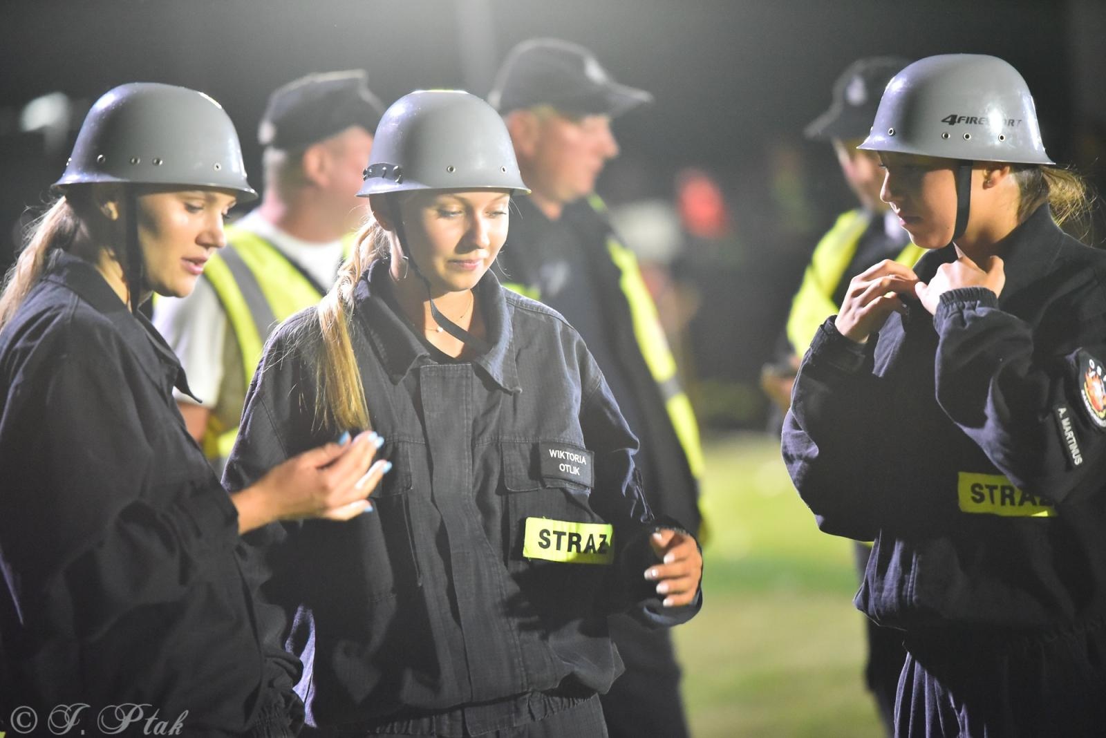 Zdjęcie w galerii na portalu naszraciborz.pl: Samborowicki Armagedon po raz drugi – gospodarze nie dali się pokonać! [FOTO na bis!] wiadomości z regionu