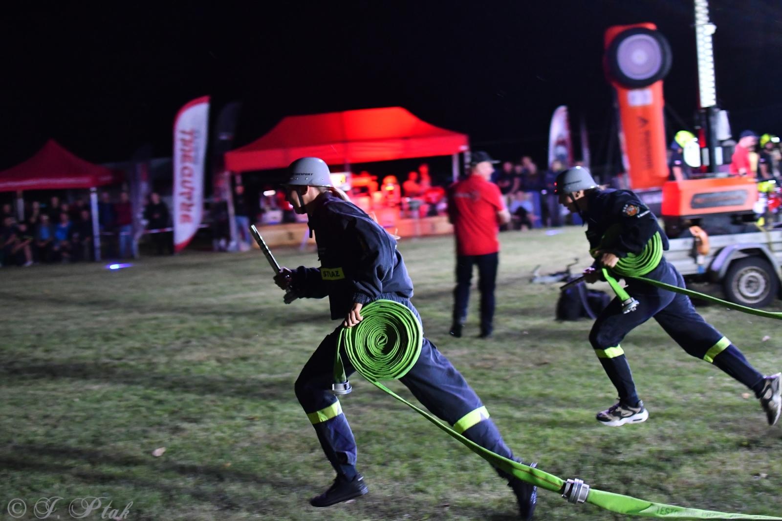 Zdjęcie w galerii na portalu naszraciborz.pl: Samborowicki Armagedon po raz drugi – gospodarze nie dali się pokonać! [FOTO na bis!] wiadomości z regionu