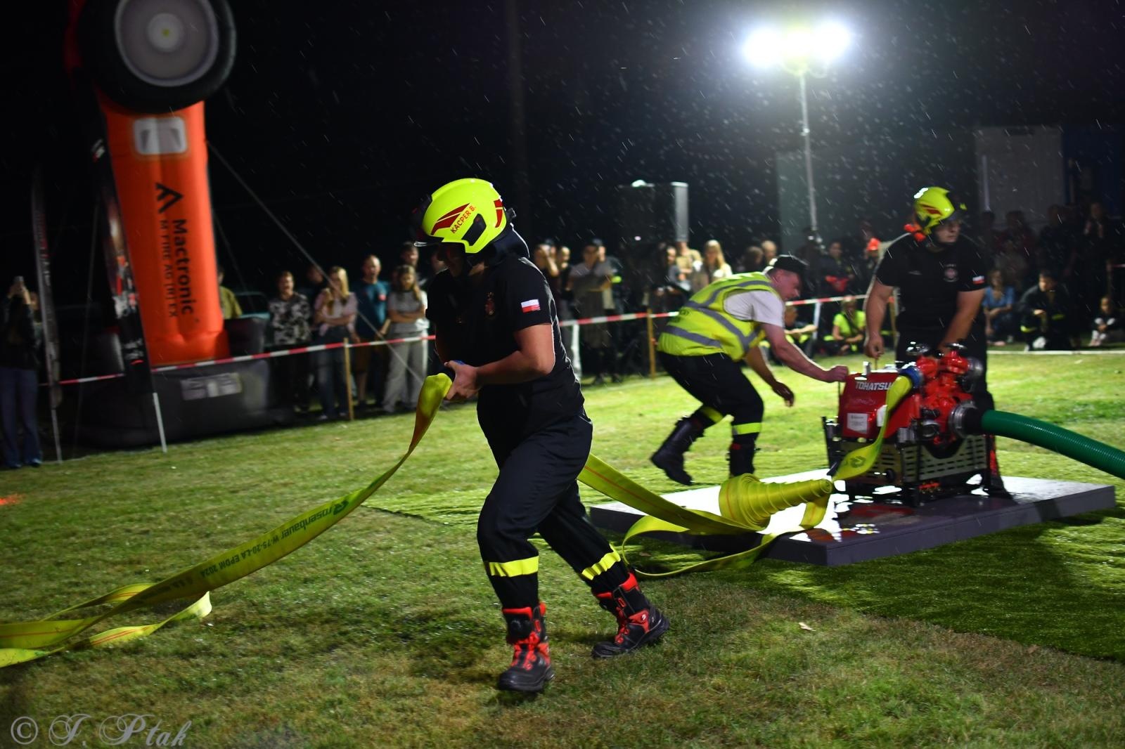 Zdjęcie w galerii na portalu naszraciborz.pl: Samborowicki Armagedon po raz drugi – gospodarze nie dali się pokonać! [FOTO na bis!] wiadomości z regionu
