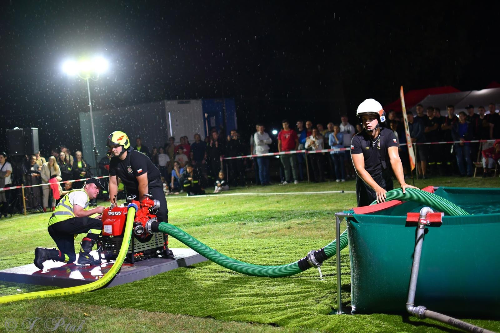 Zdjęcie w galerii na portalu naszraciborz.pl: Samborowicki Armagedon po raz drugi – gospodarze nie dali się pokonać! [FOTO na bis!] wiadomości z regionu