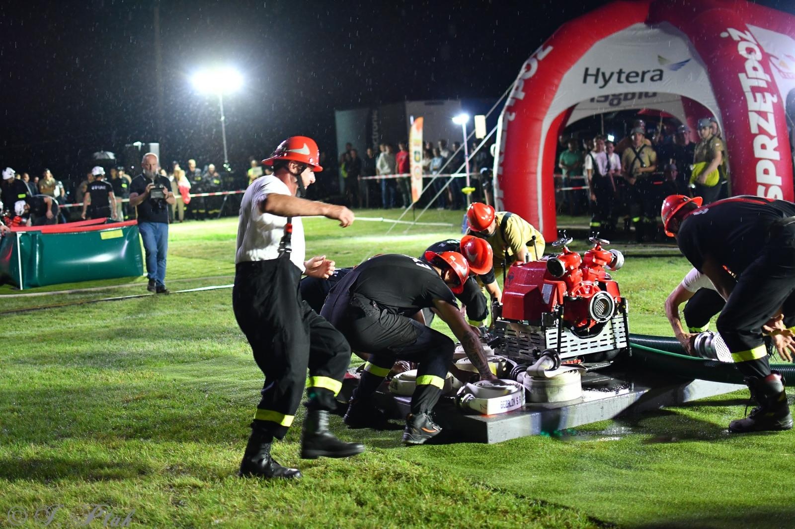 Zdjęcie w galerii na portalu naszraciborz.pl: Samborowicki Armagedon po raz drugi – gospodarze nie dali się pokonać! [FOTO na bis!] wiadomości z regionu