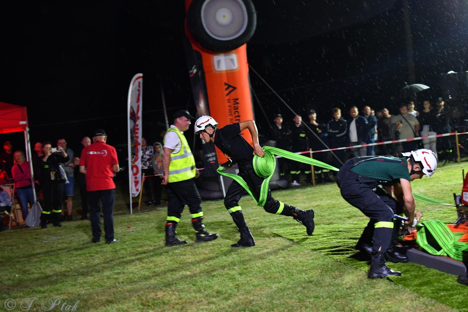 Zdjęcie w galerii na portalu naszraciborz.pl: Samborowicki Armagedon po raz drugi – gospodarze nie dali się pokonać! [FOTO na bis!] wiadomości z regionu