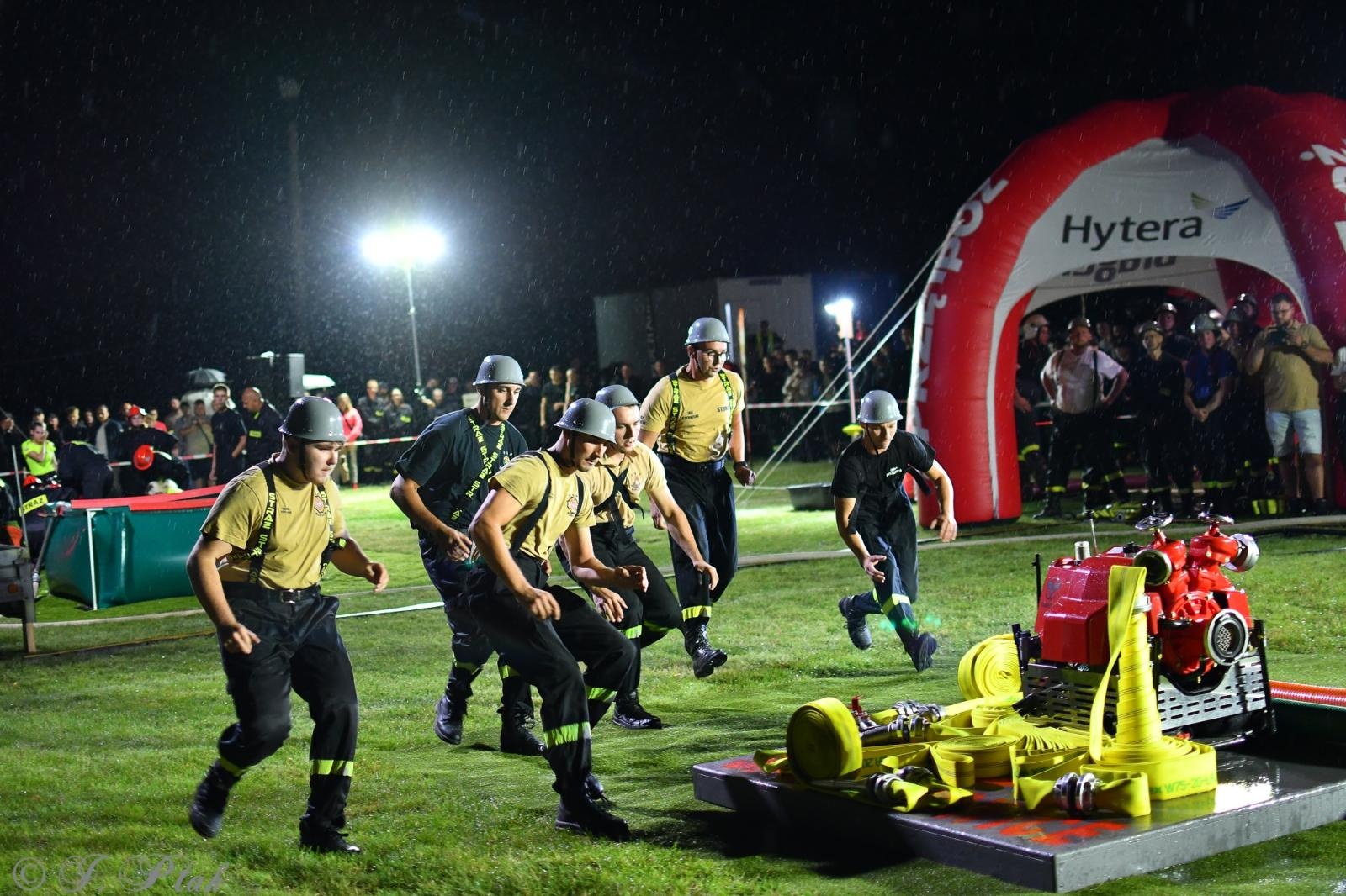 Zdjęcie w galerii na portalu naszraciborz.pl: Samborowicki Armagedon po raz drugi – gospodarze nie dali się pokonać! [FOTO na bis!] wiadomości z regionu