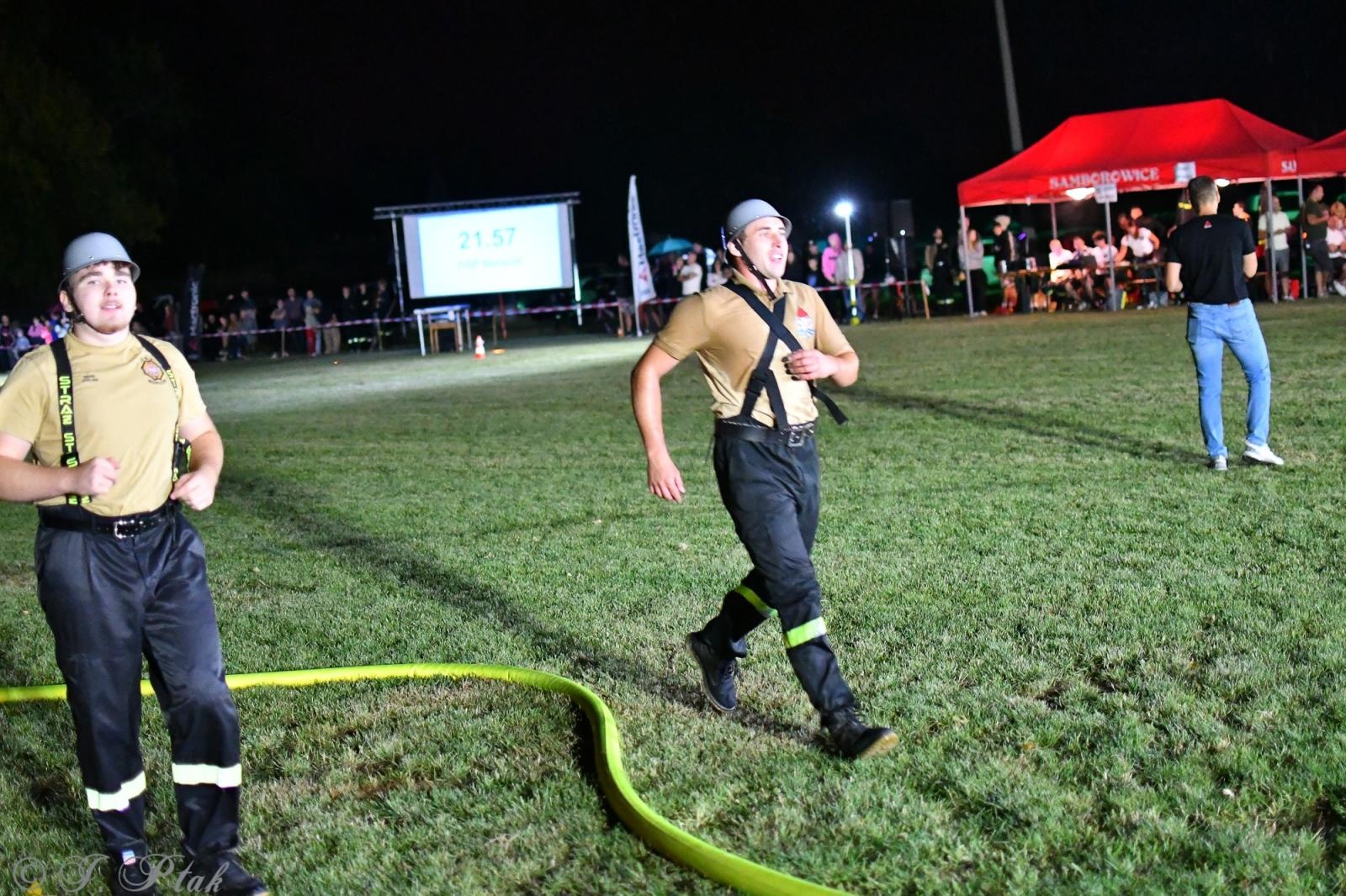 Zdjęcie w galerii na portalu naszraciborz.pl: Samborowicki Armagedon po raz drugi – gospodarze nie dali się pokonać! [FOTO na bis!] wiadomości z regionu