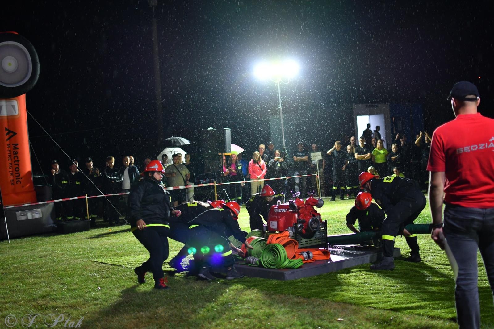 Zdjęcie w galerii na portalu naszraciborz.pl: Samborowicki Armagedon po raz drugi – gospodarze nie dali się pokonać! [FOTO na bis!] wiadomości z regionu