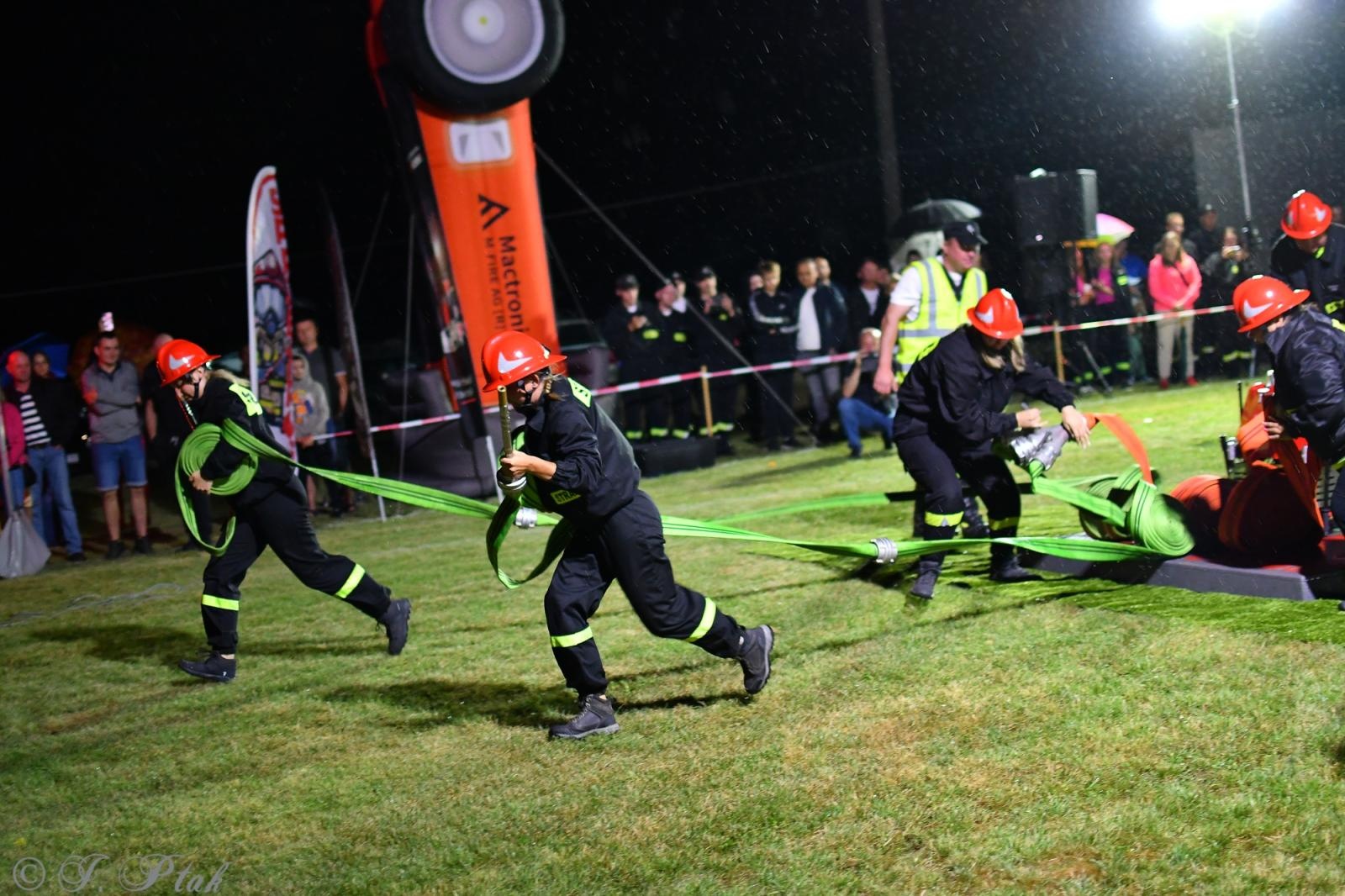 Zdjęcie w galerii na portalu naszraciborz.pl: Samborowicki Armagedon po raz drugi – gospodarze nie dali się pokonać! [FOTO na bis!] wiadomości z regionu