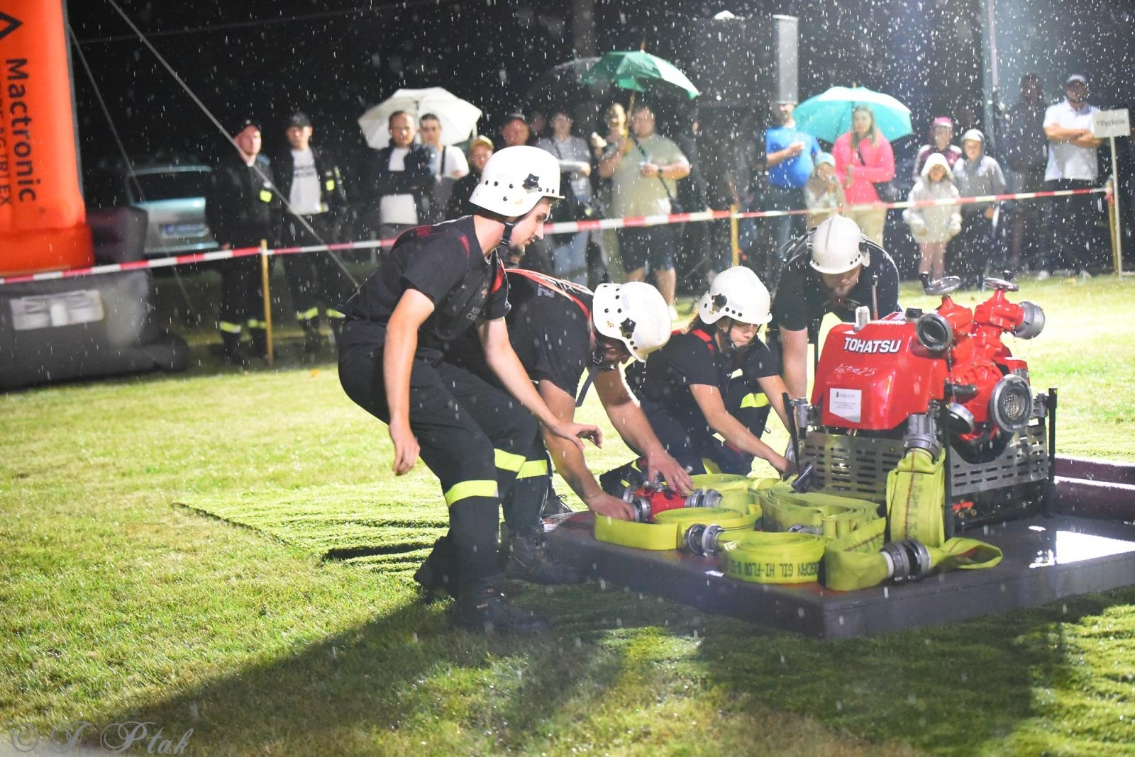 Zdjęcie w galerii na portalu naszraciborz.pl: Samborowicki Armagedon po raz drugi – gospodarze nie dali się pokonać! [FOTO na bis!] wiadomości z regionu