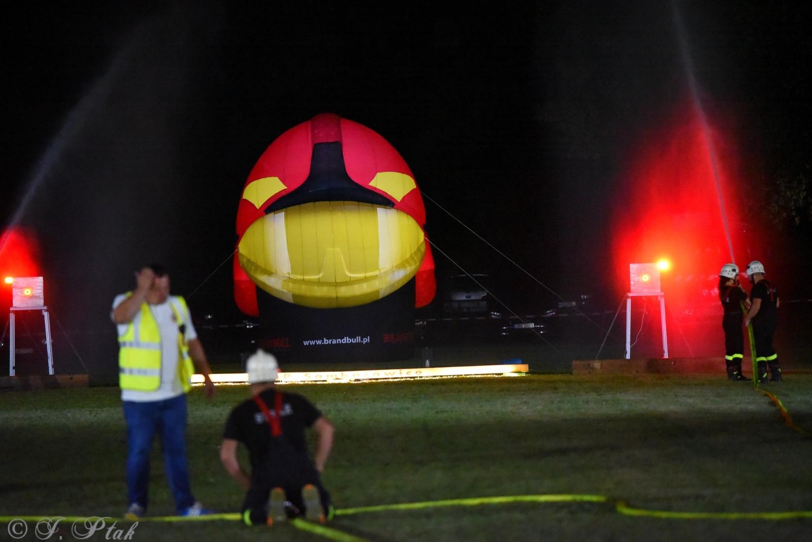 Zdjęcie w galerii na portalu naszraciborz.pl: Samborowicki Armagedon po raz drugi – gospodarze nie dali się pokonać! [FOTO na bis!] wiadomości z regionu