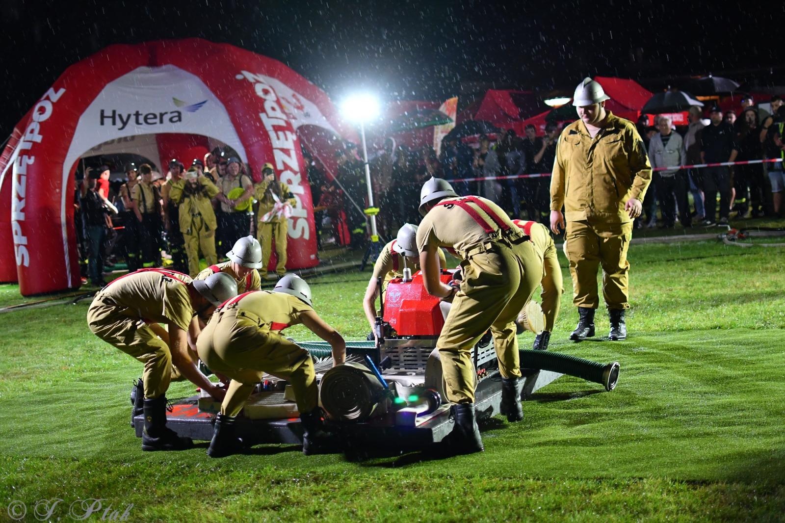 Zdjęcie w galerii na portalu naszraciborz.pl: Samborowicki Armagedon po raz drugi – gospodarze nie dali się pokonać! [FOTO na bis!] wiadomości z regionu