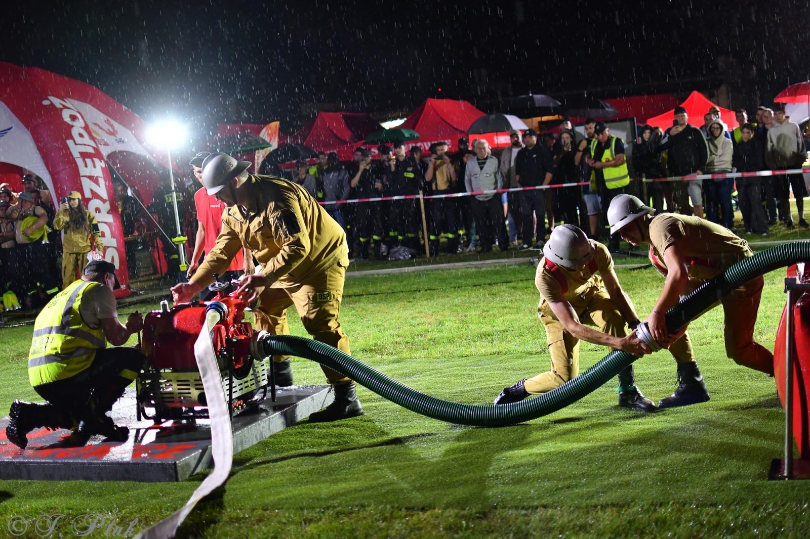 Zdjęcie w galerii na portalu naszraciborz.pl: Samborowicki Armagedon po raz drugi – gospodarze nie dali się pokonać! [FOTO na bis!] wiadomości z regionu