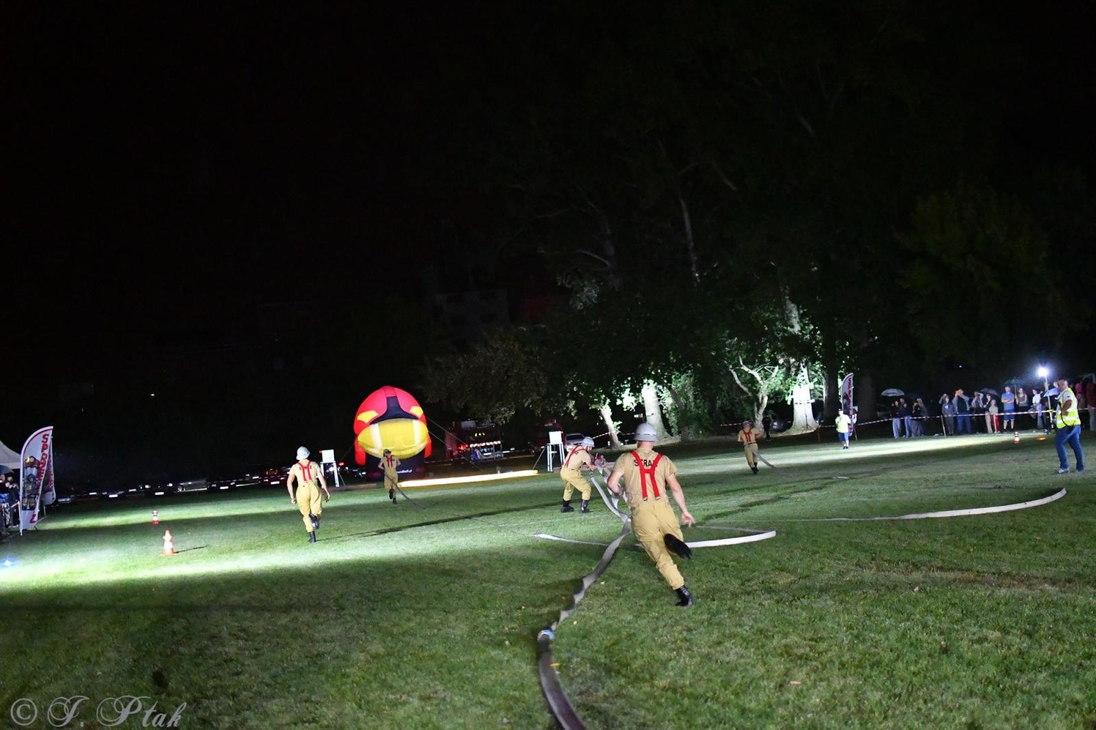 Zdjęcie w galerii na portalu naszraciborz.pl: Samborowicki Armagedon po raz drugi – gospodarze nie dali się pokonać! [FOTO na bis!] wiadomości z regionu