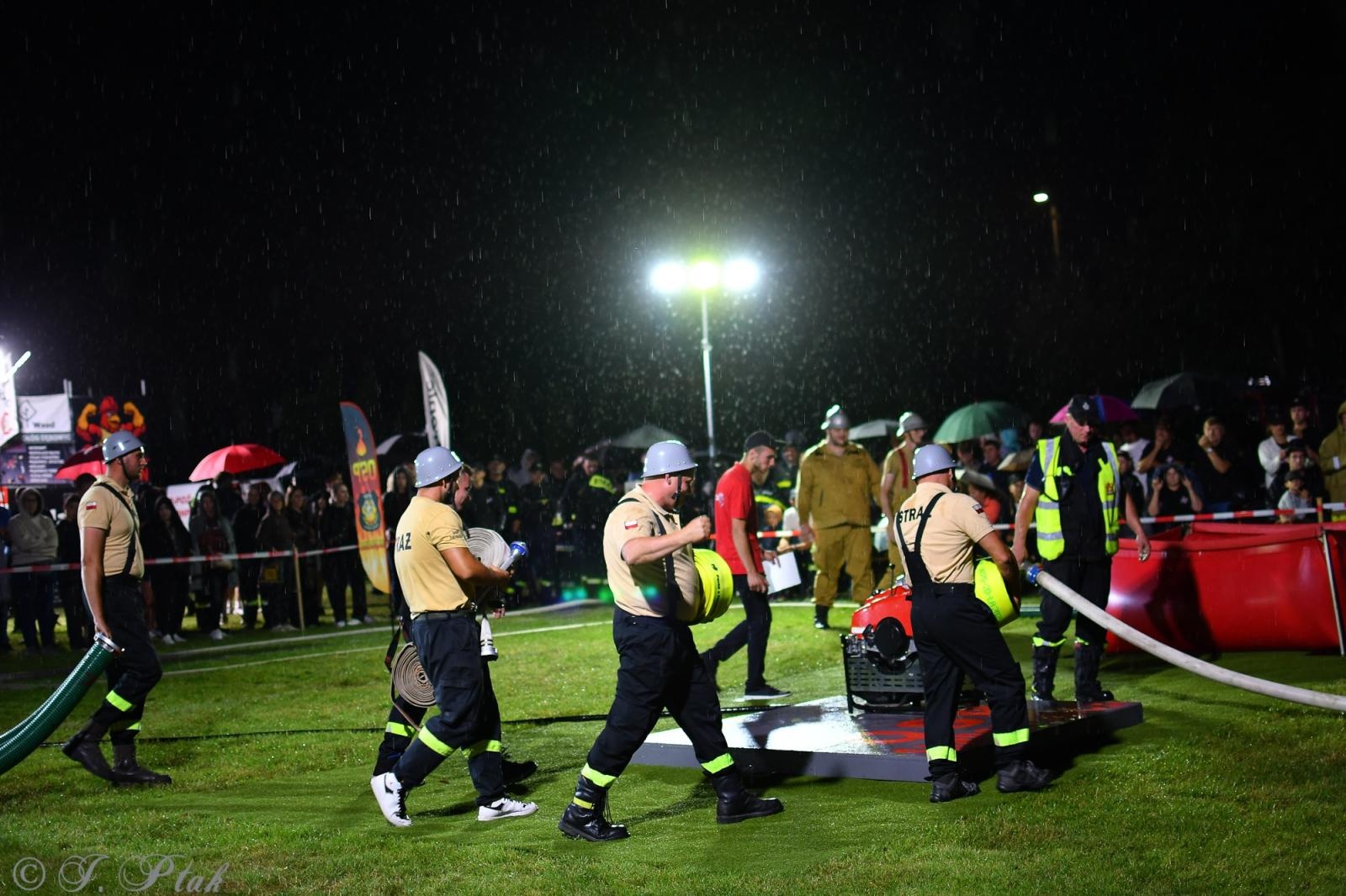 Zdjęcie w galerii na portalu naszraciborz.pl: Samborowicki Armagedon po raz drugi – gospodarze nie dali się pokonać! [FOTO na bis!] wiadomości z regionu