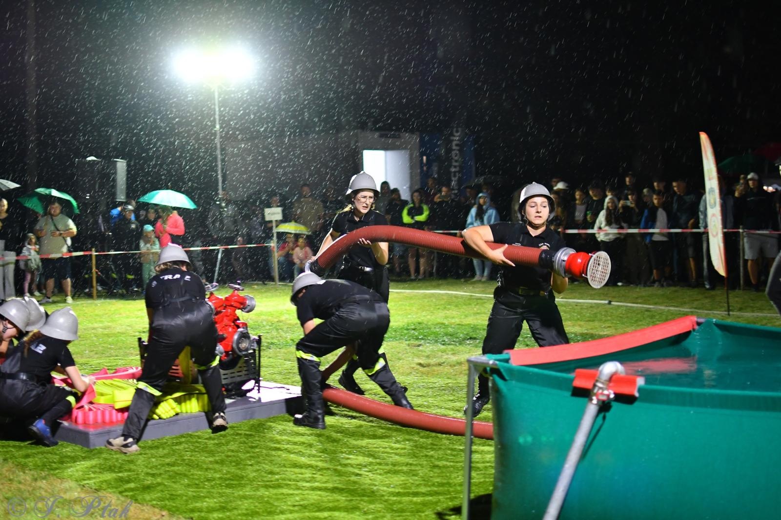 Zdjęcie w galerii na portalu naszraciborz.pl: Samborowicki Armagedon po raz drugi – gospodarze nie dali się pokonać! [FOTO na bis!] wiadomości z regionu
