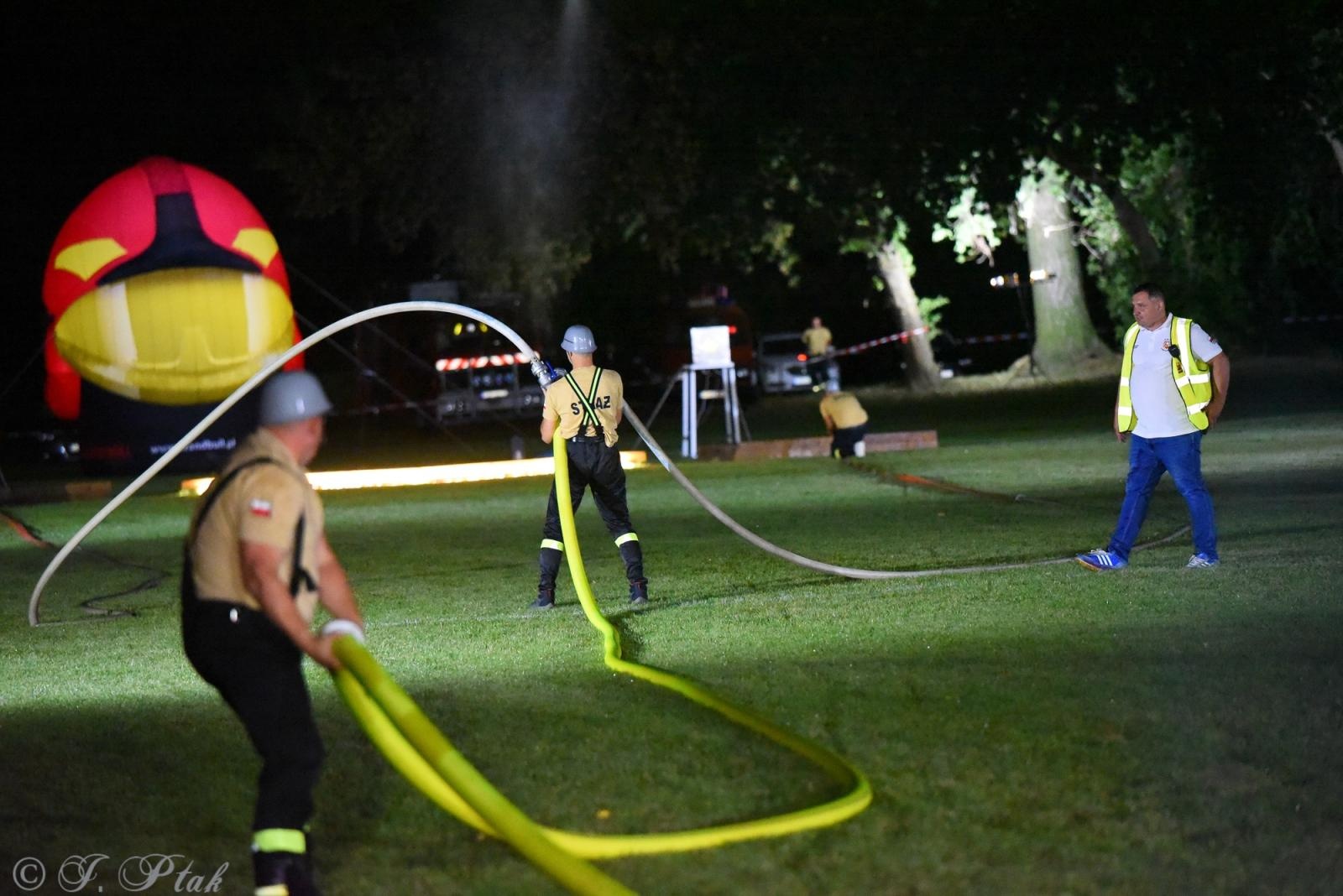 Zdjęcie w galerii na portalu naszraciborz.pl: Samborowicki Armagedon po raz drugi – gospodarze nie dali się pokonać! [FOTO na bis!] wiadomości z regionu