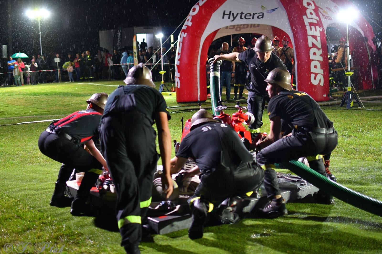 Zdjęcie w galerii na portalu naszraciborz.pl: Samborowicki Armagedon po raz drugi – gospodarze nie dali się pokonać! [FOTO na bis!] wiadomości z regionu