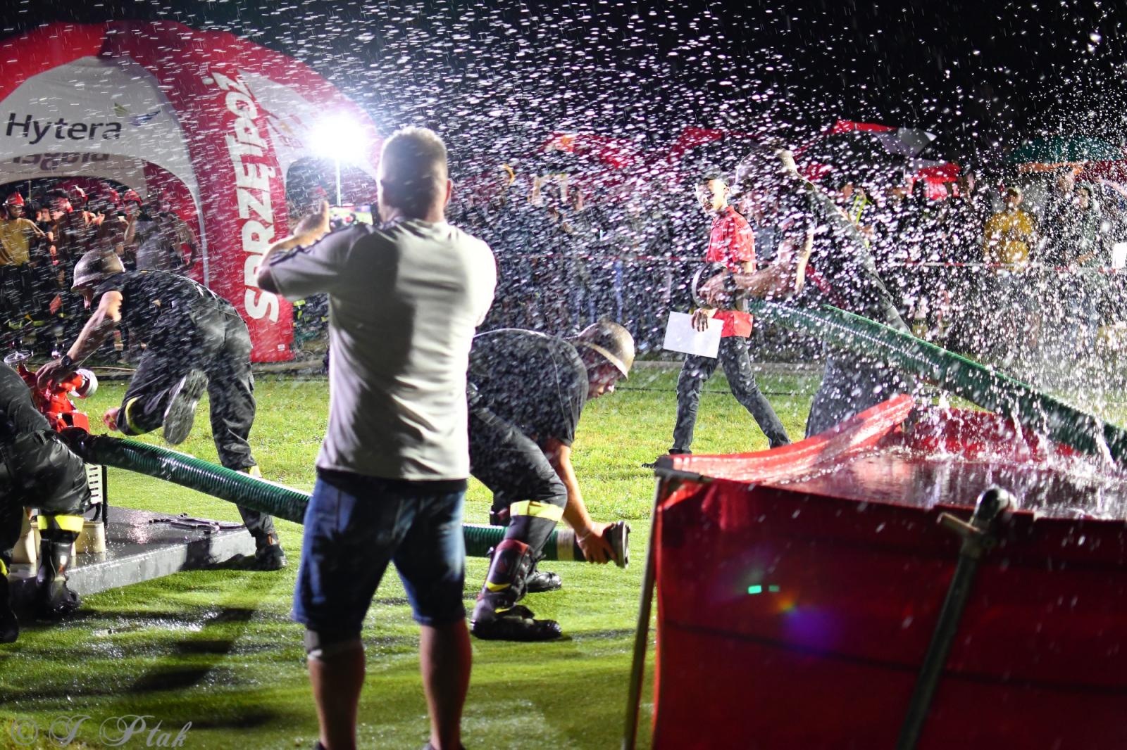Zdjęcie w galerii na portalu naszraciborz.pl: Samborowicki Armagedon po raz drugi – gospodarze nie dali się pokonać! [FOTO na bis!] wiadomości z regionu